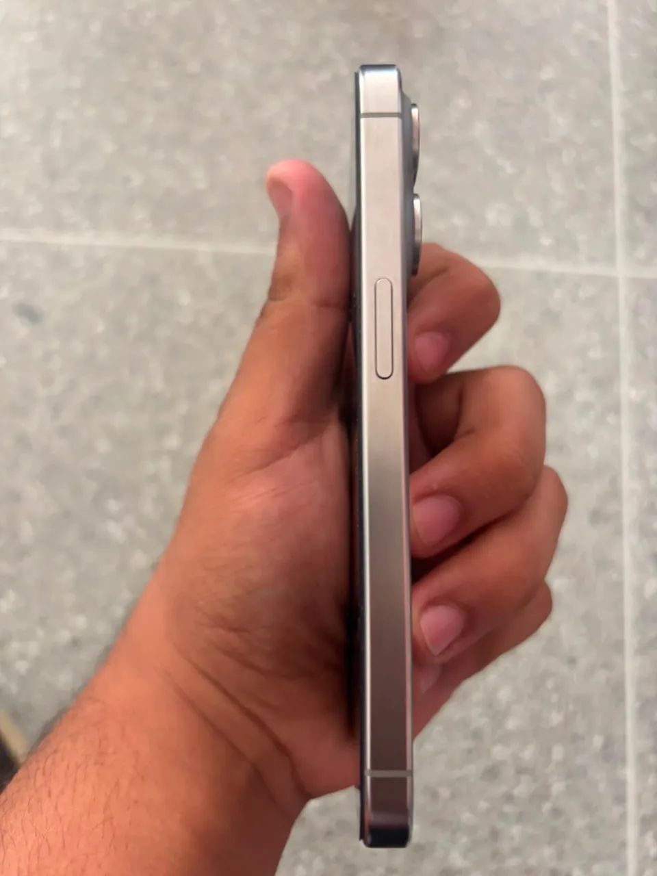 iPhone 15 pró tit ânio  - Foto 2
