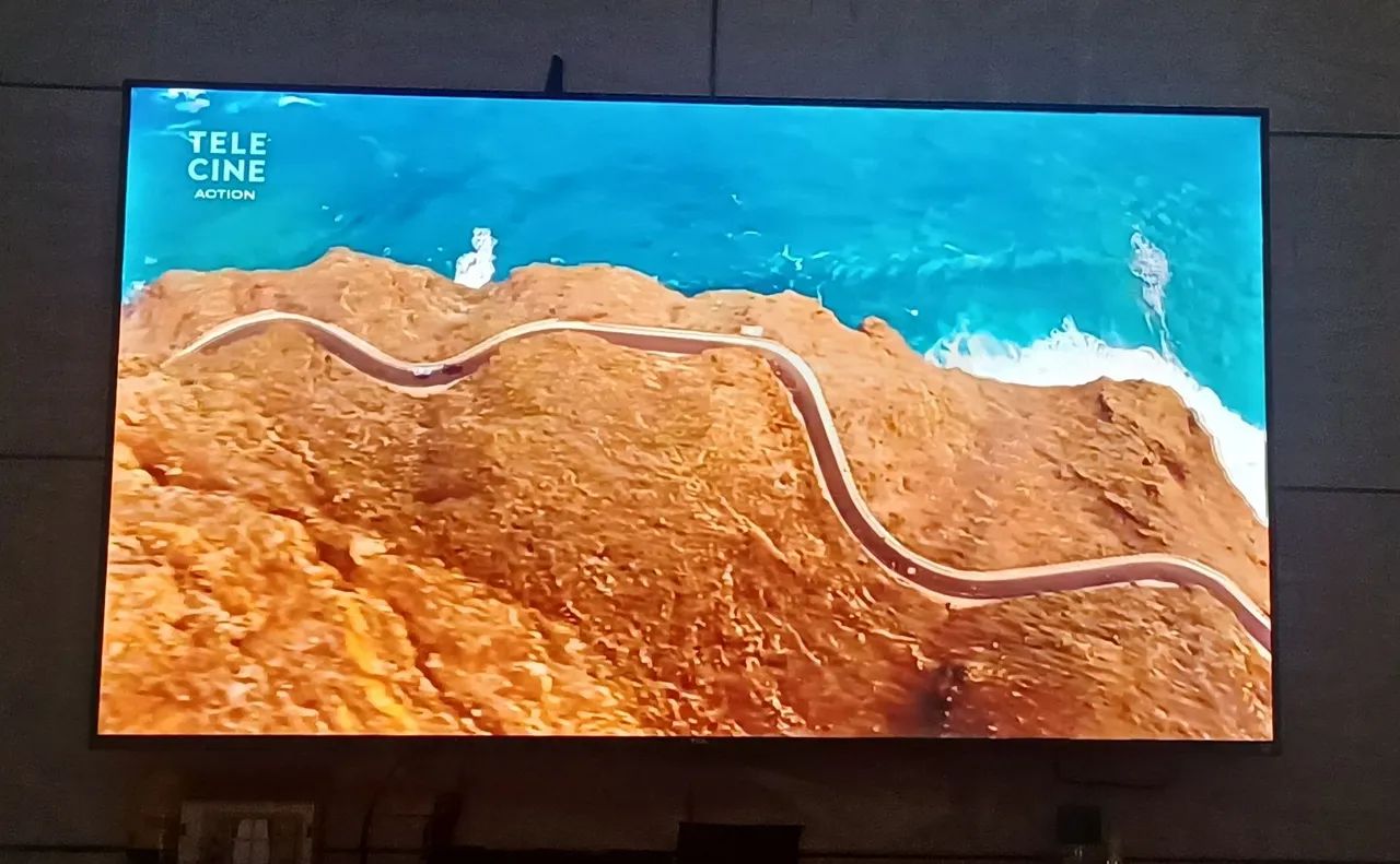 Tv 50"pol. 4k 5g perfeito funcionamento! - Foto 3