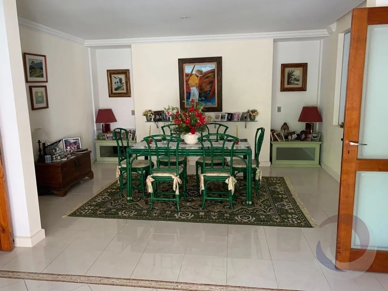 Casa Residencial de 750 m² com 4 suítes no Córrego Grande - Foto 4