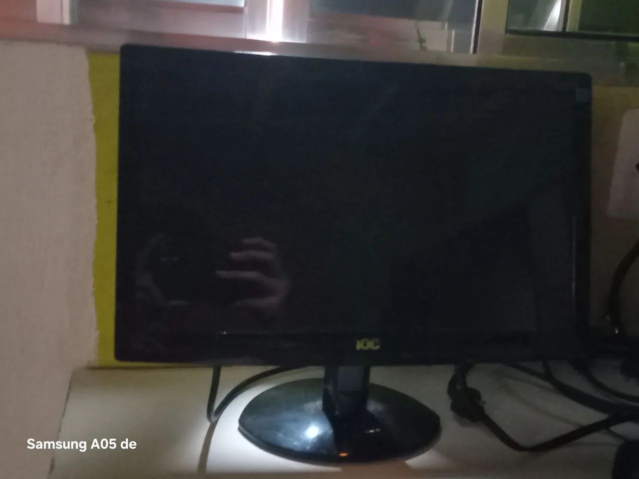 Vende-se dois monitores 1 da LG, e o outro da AOC  - Foto 5