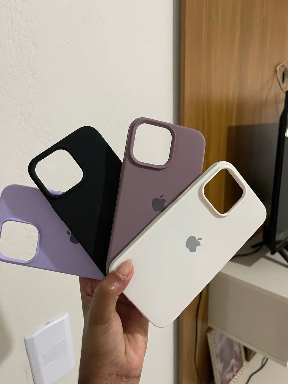 Capinha para IPhone 14 pro max e uma do 17 pro max - Foto 2