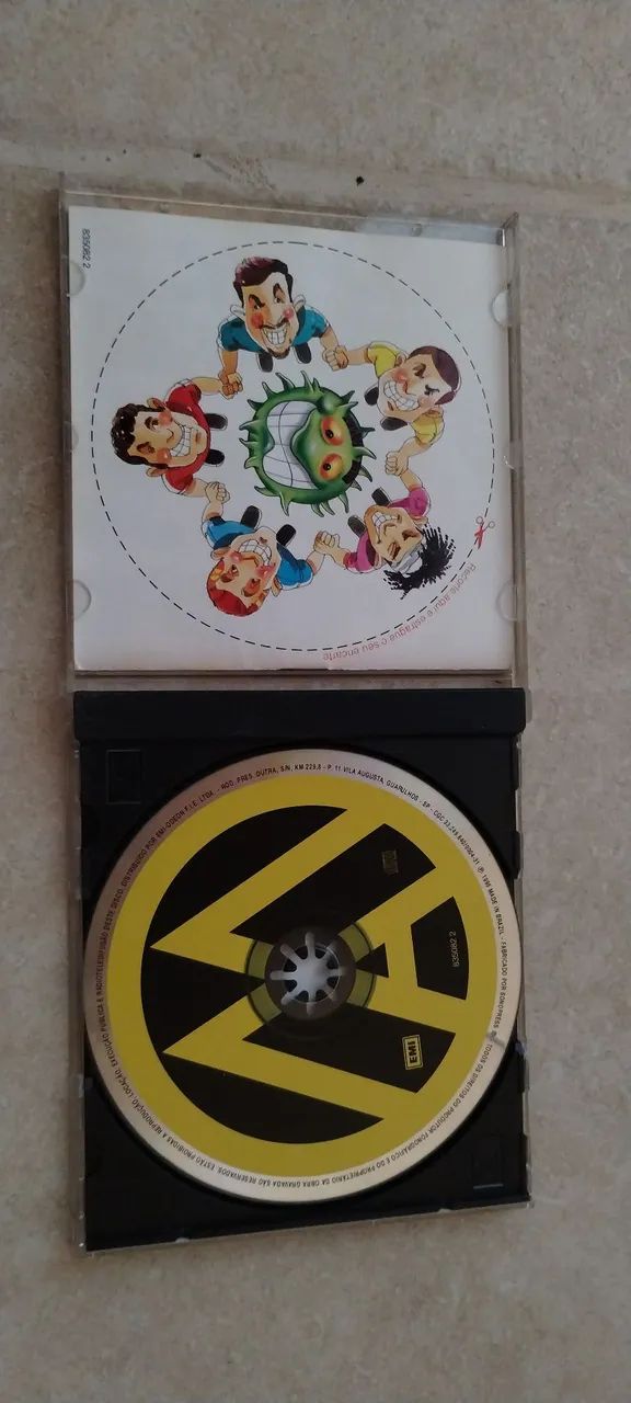 CD Mamonas - Foto 2