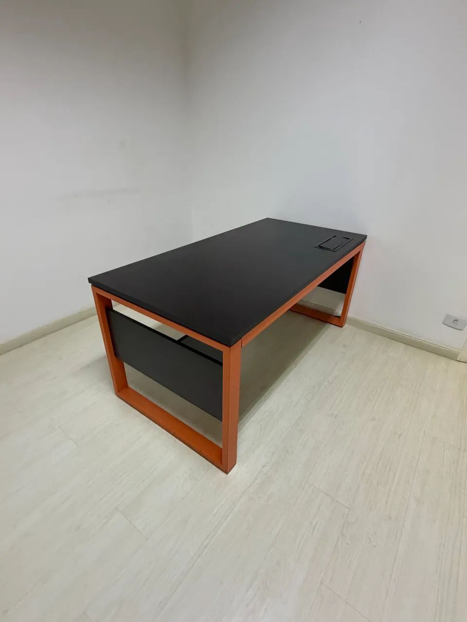 Mesa executiva retangular de escritório  - Foto 4