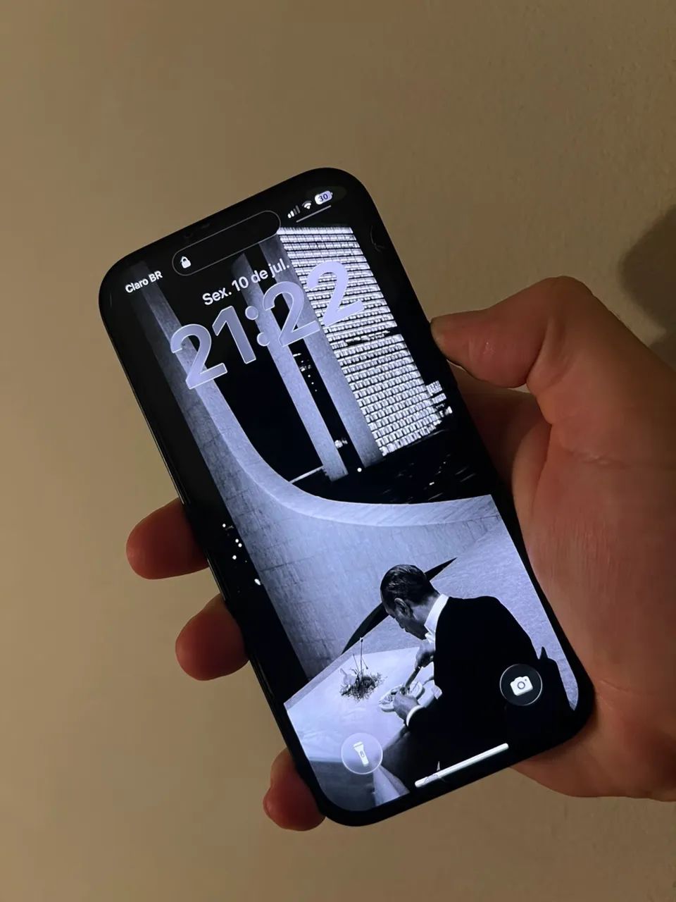 iPhone 15 - Foto 2