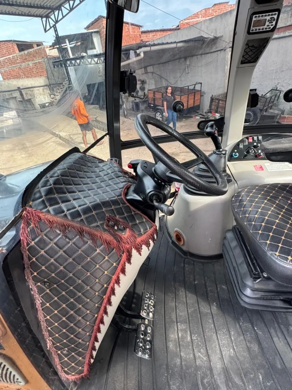 Retroescavadeira case 580n extra único dono ! - Foto 8