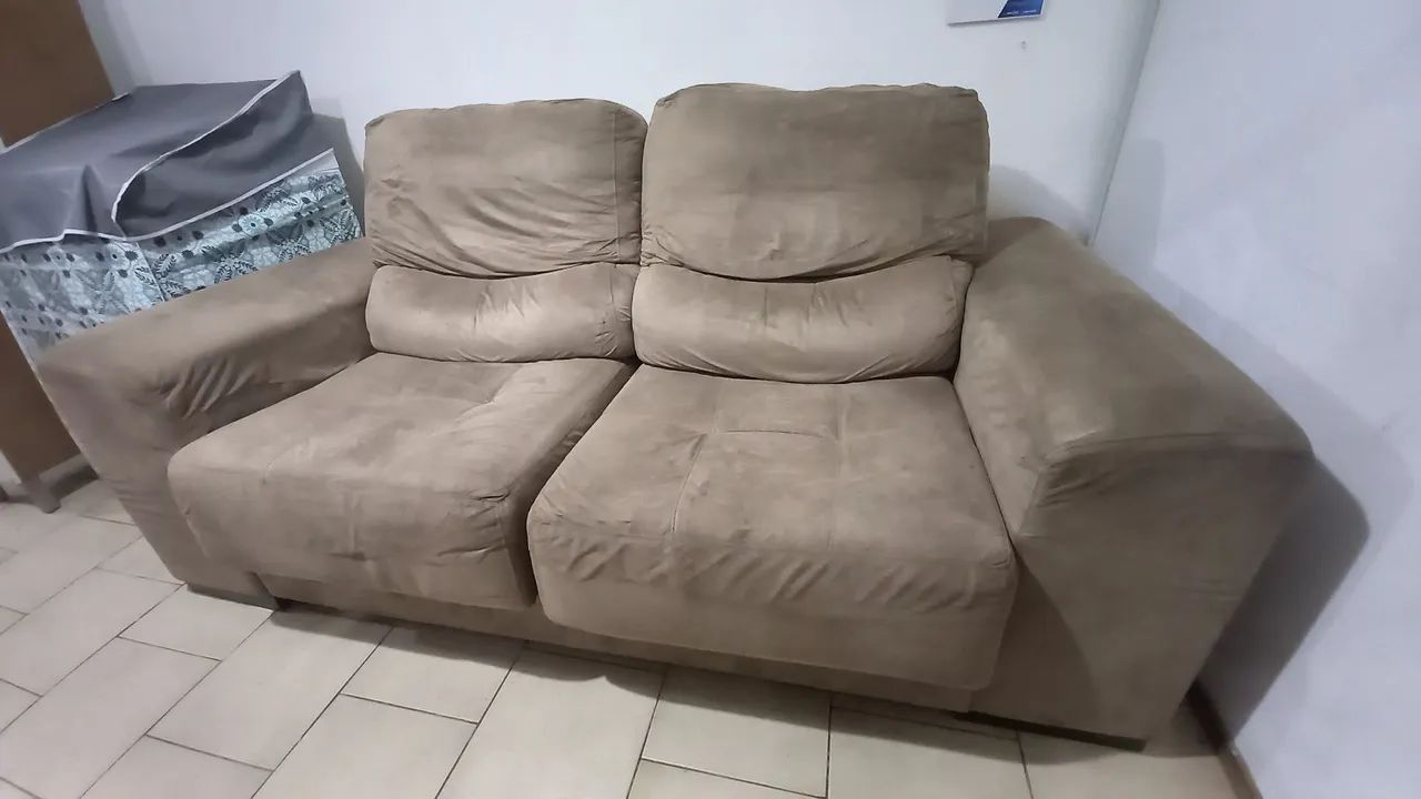 Vendo sofá retratil65184957656194120