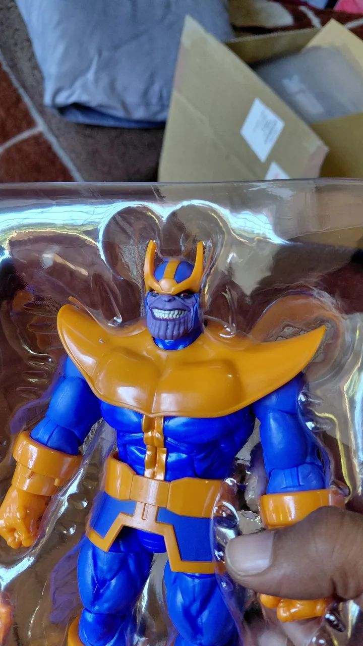 Marvel Legends  - Thanos Gamerverse  - Foto 2