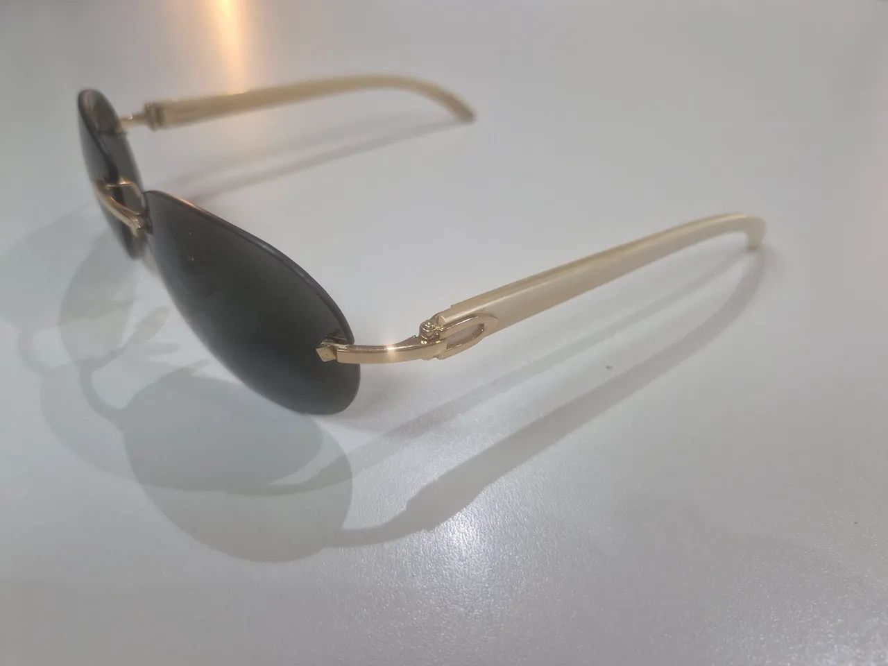 Óculos de sol da marca Cartier vintage
