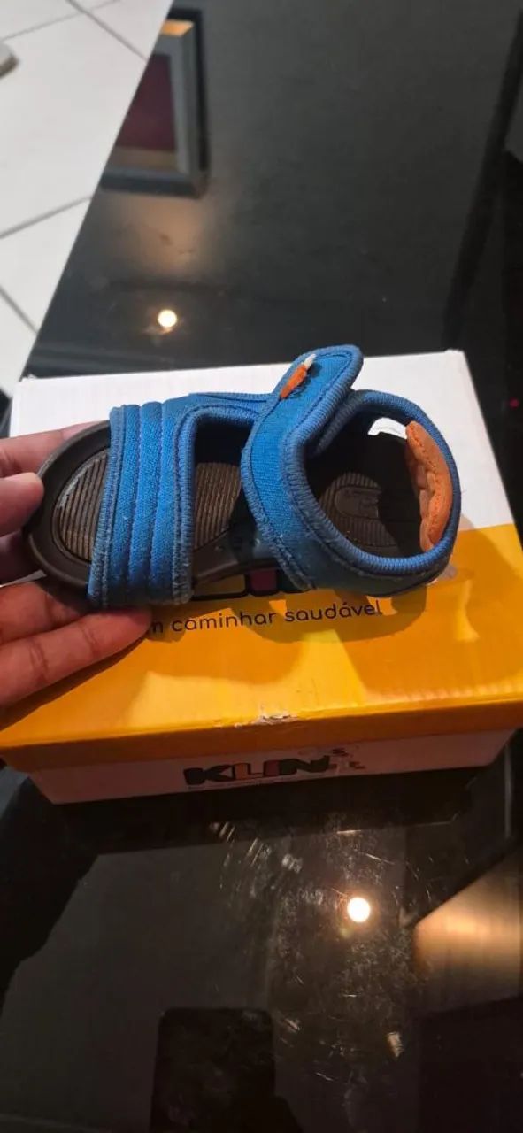 Sandália Klin Linea baby - tamanho 19 - valor R$ 50,00