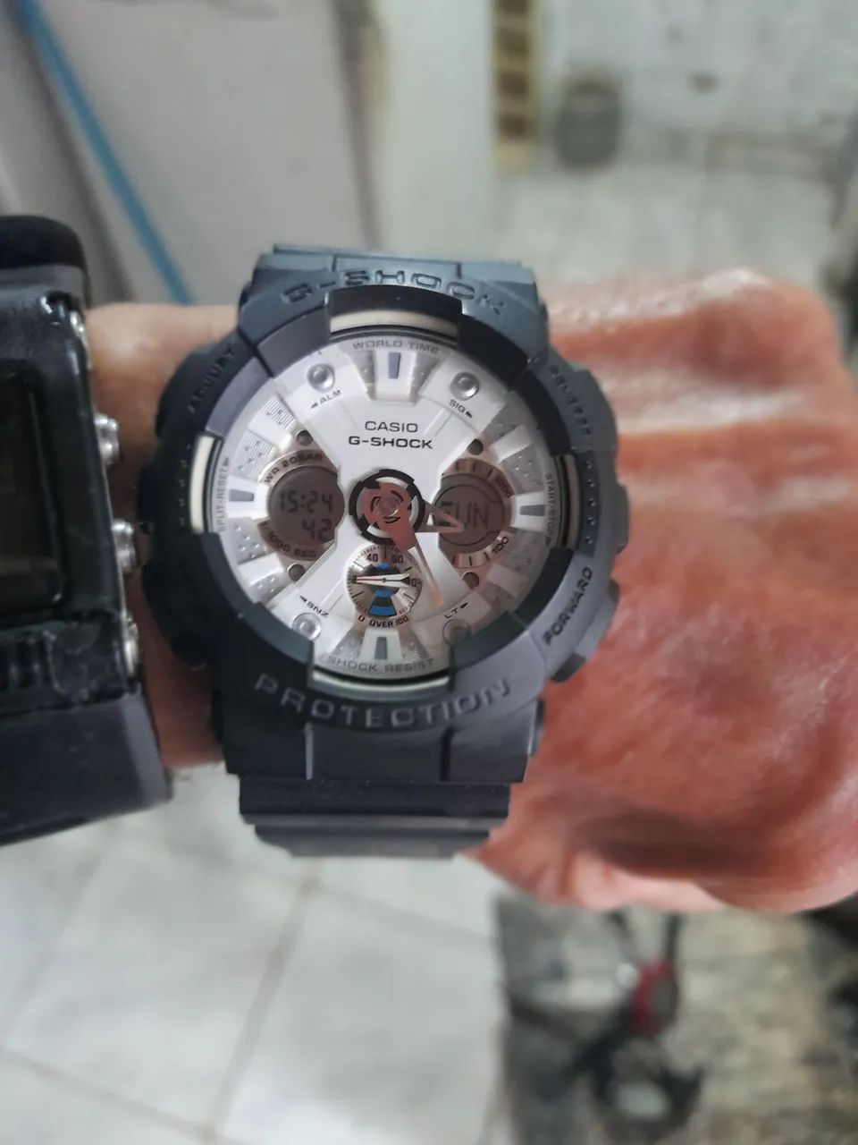Vendo um relógio casio Gchoque funcionando perfeitamente 