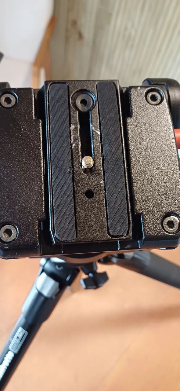 Tripé Manfrotto  - Foto 4