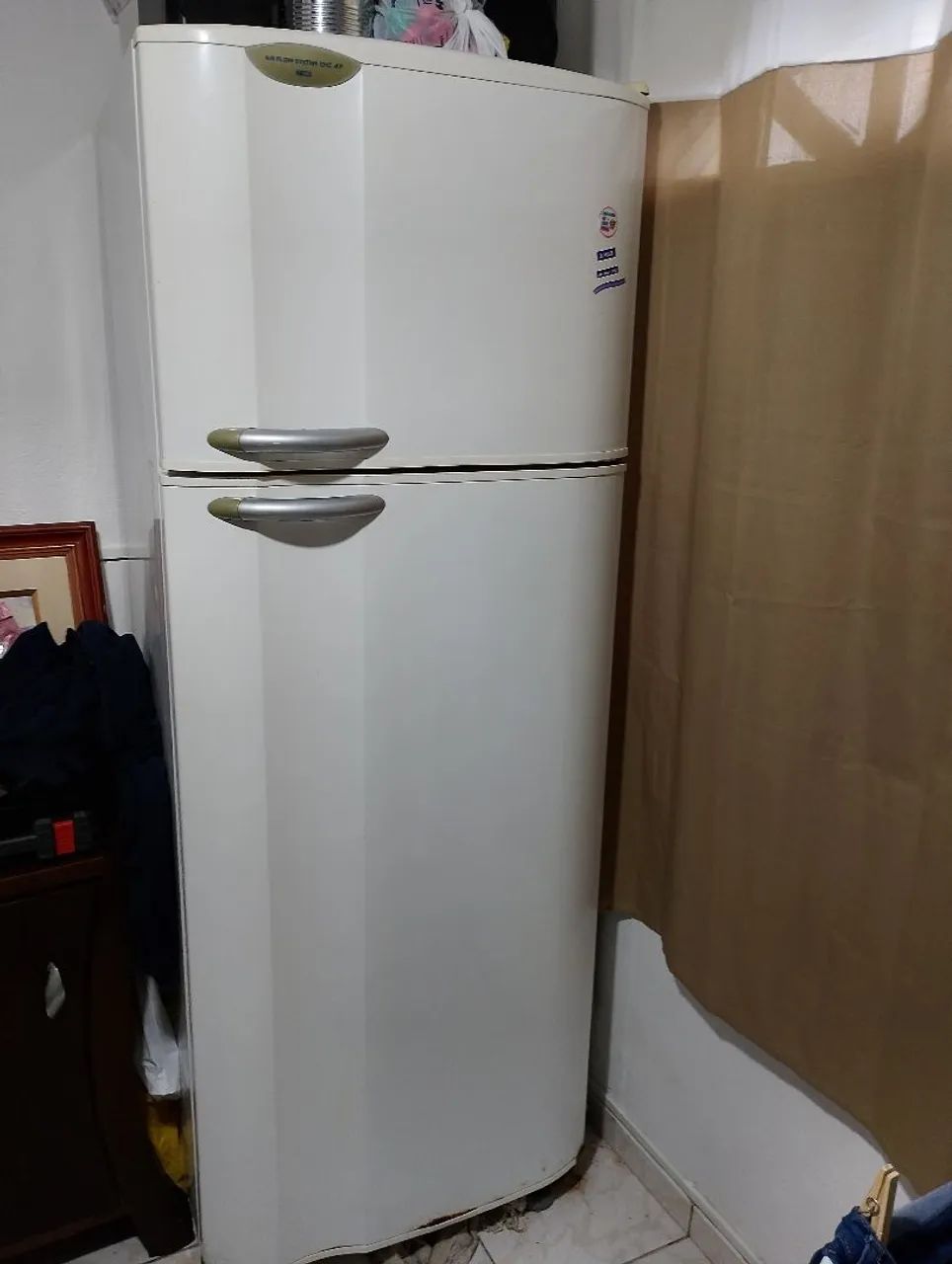 Vendo Geladeira Duplex Electrolux Air Flow Sustém DC 47 - Foto 2