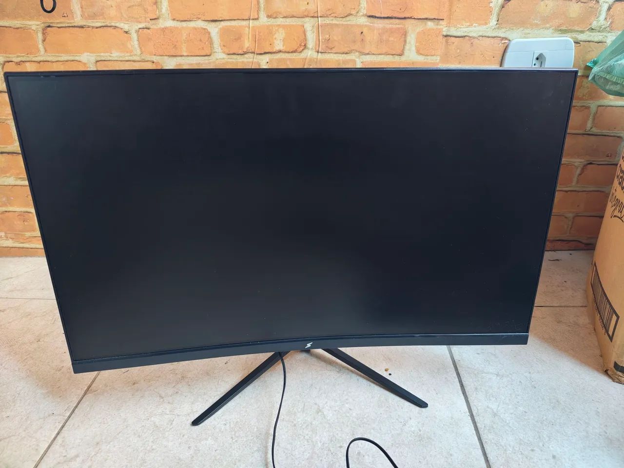 Monitor Gamer 23.6" Superframa (defeito)  - Foto 3