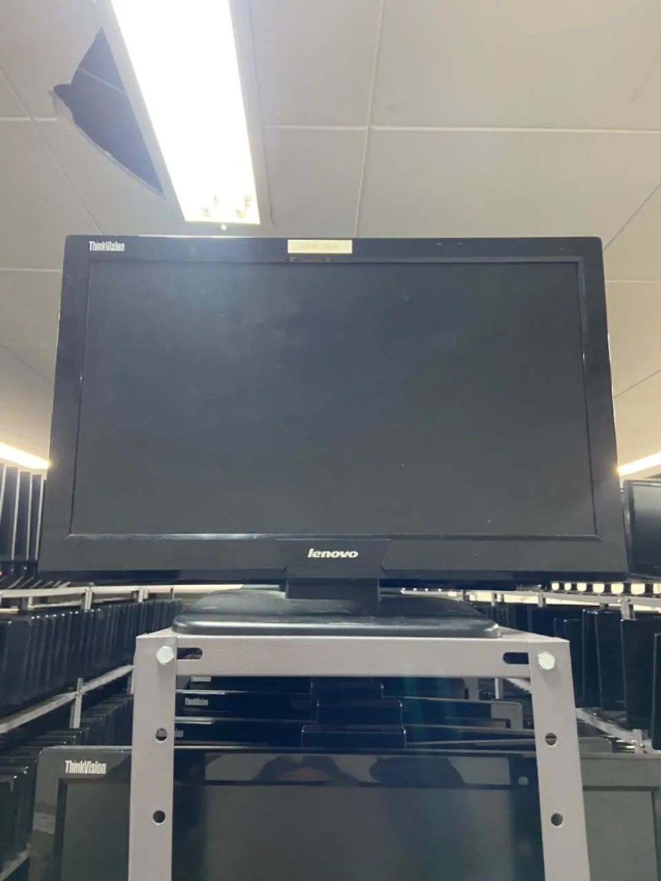 LOTE DE MONITORES SEMINOVOS - DIVERSOS MODELOS - Foto 5