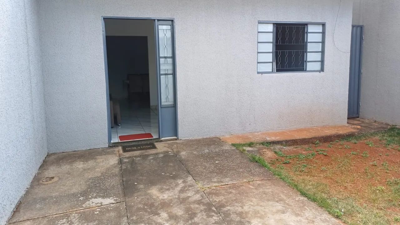 Casa - Setor Santos Dumont - Foto 2