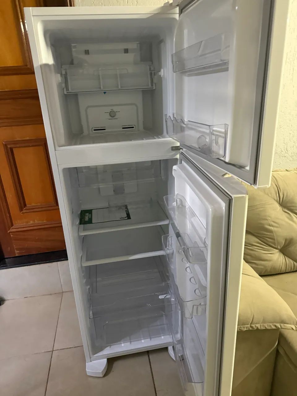 Geladeira 371L_Eletrolux - Foto 2