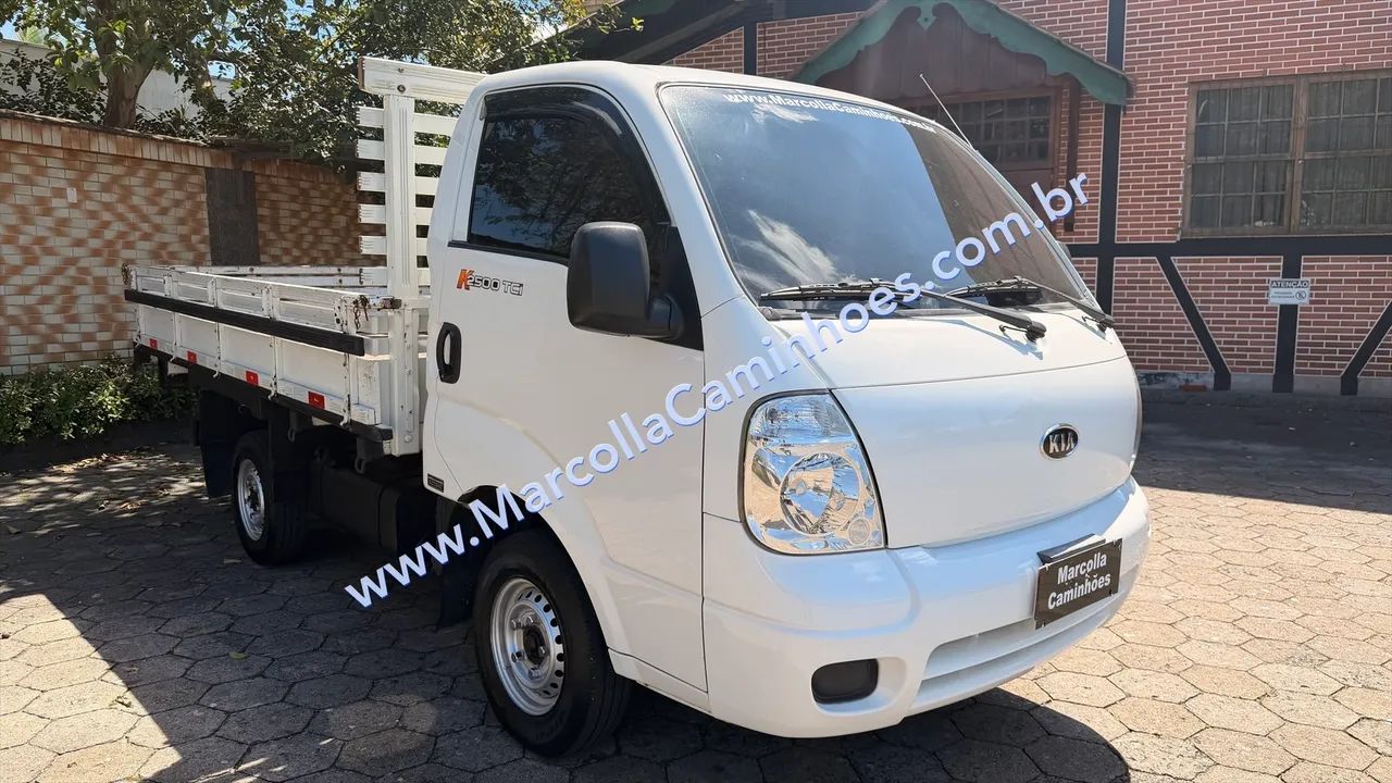 Kia Bongo COM AR-CONDICIONADO  - Foto 2