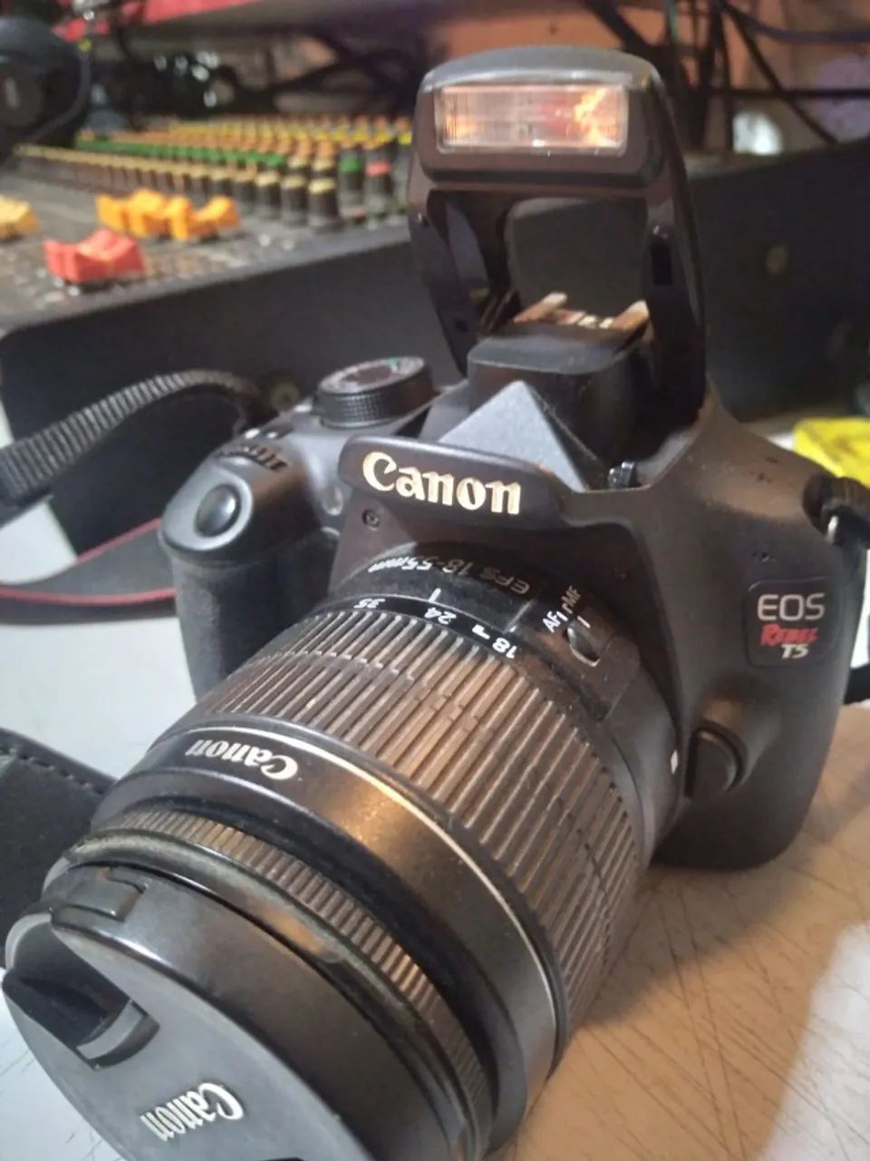 Câmera DSLR Canon EOS Rebel T5 - Foto 4