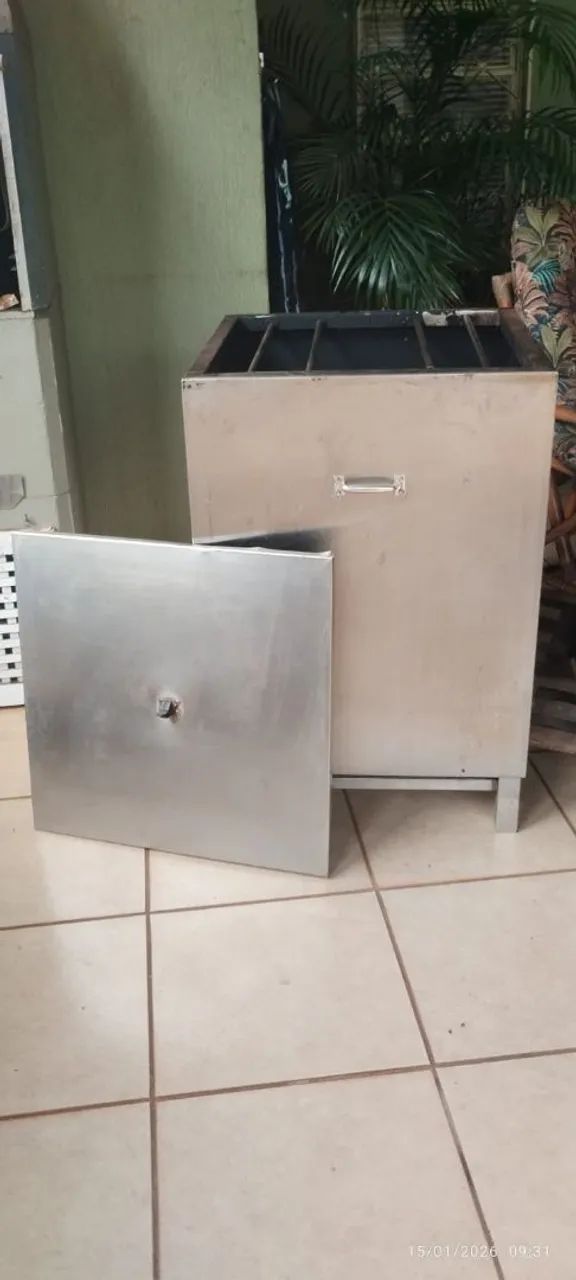Churrasqueira Profissional a Bafo e Defumador - Foto 6