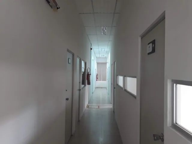 Galpão 1.7000m² e Terreno 9.800m² c/ Patio e Docas / Habite-se e AVCB no Coroado - Foto 4