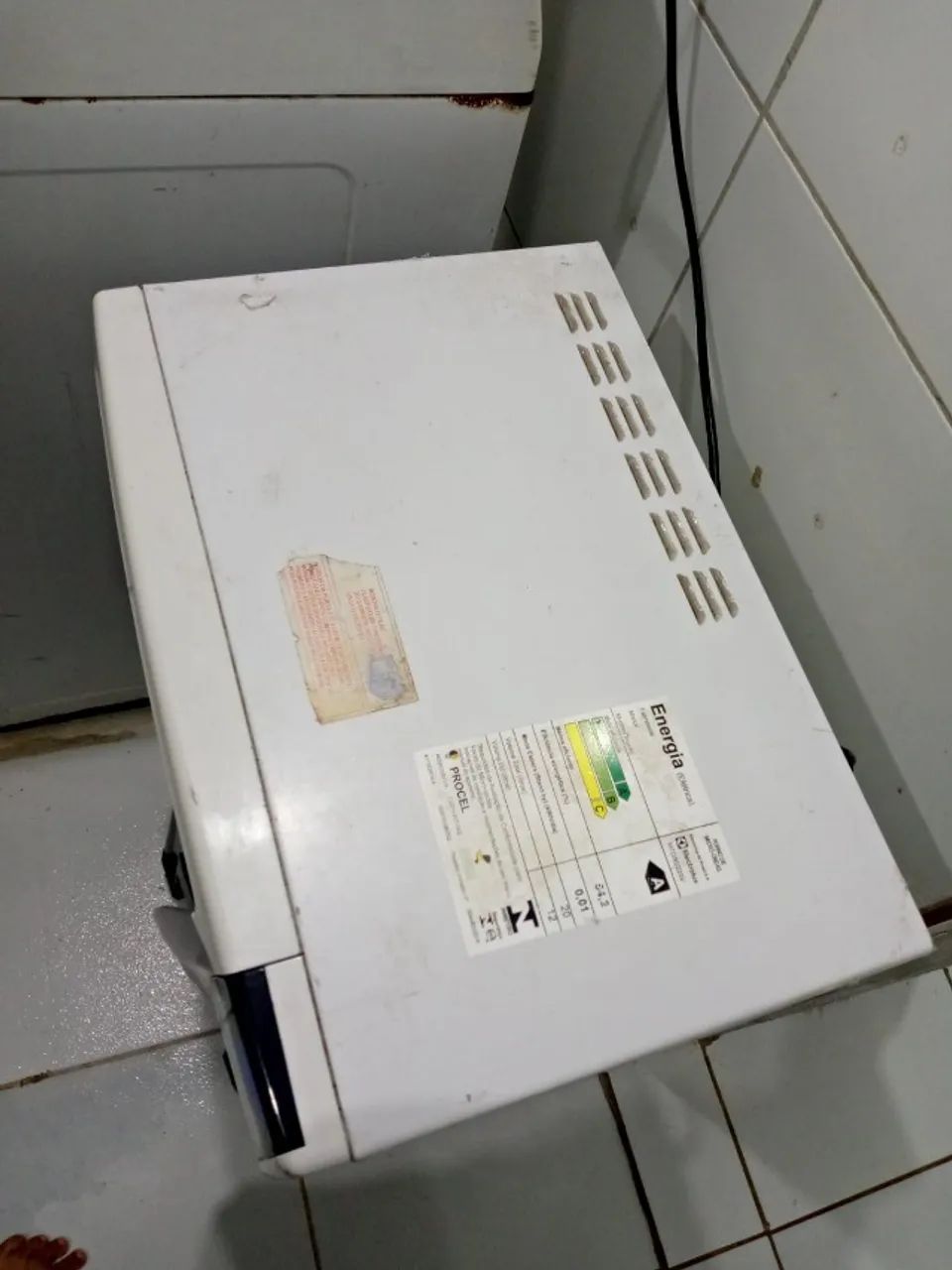 Micro-ondas Electrolux MTD30 de 20 Litros - Foto 3
