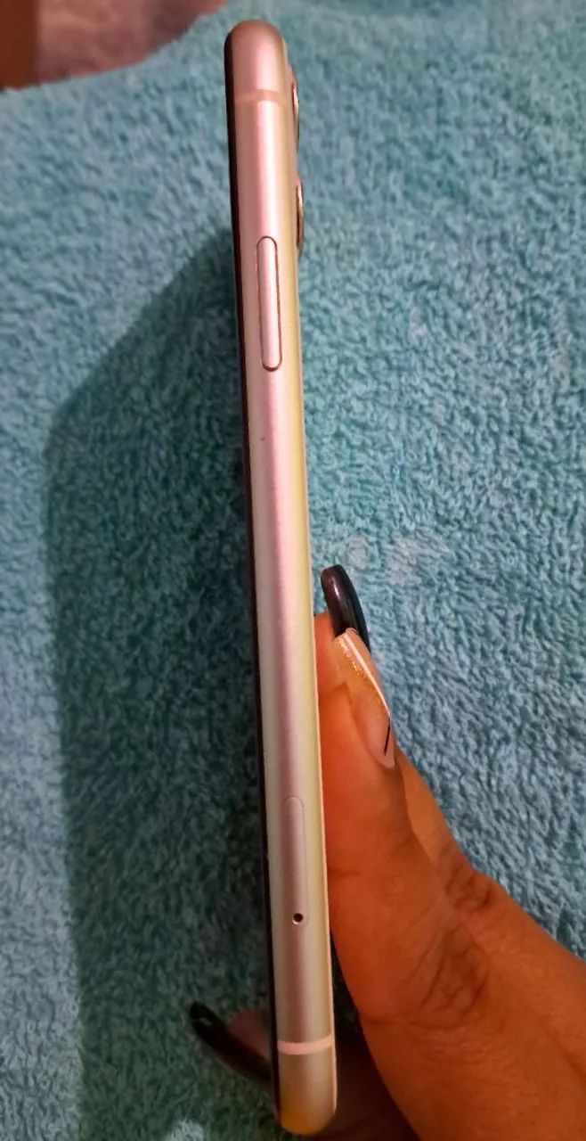Vendo - Iphone 11 64GB - Foto 4