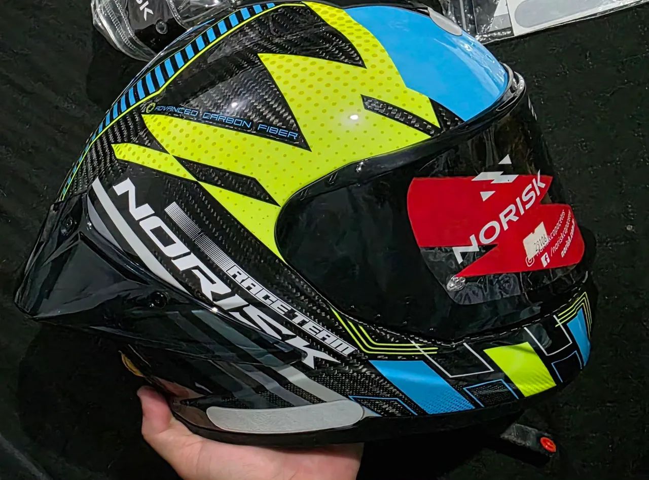 Capacete Norisk Carbon R Team 61 - Foto 2