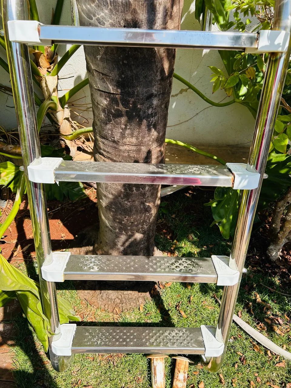 Escada para piscina  - Foto 3