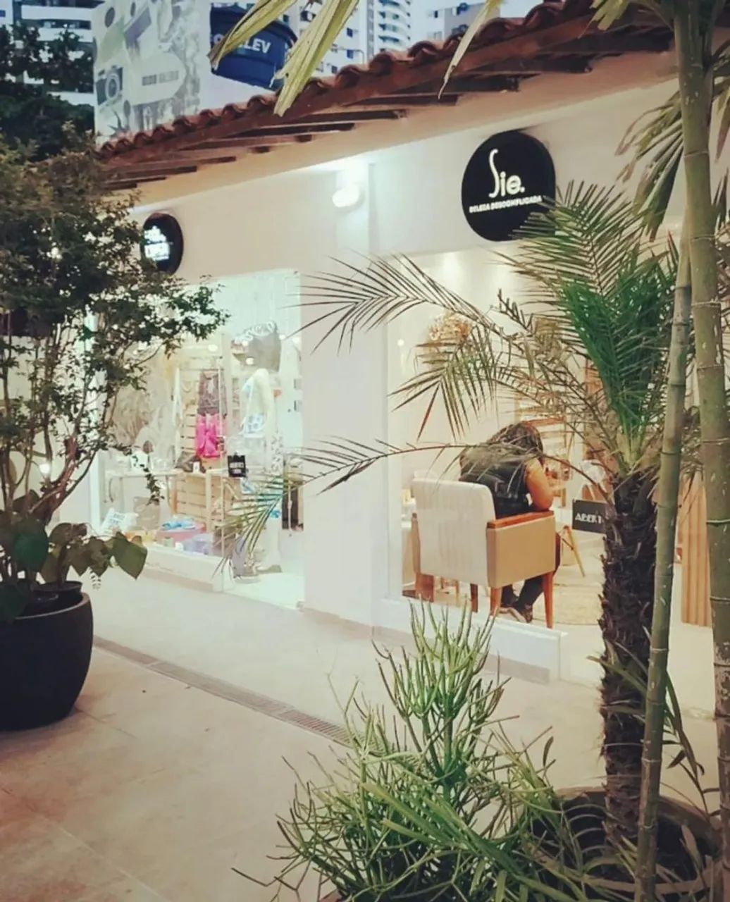 REPASSE DE SALÃO DE BELEZA COMPLETO - PRONTO PARA FUNCIONAR - Foto 2