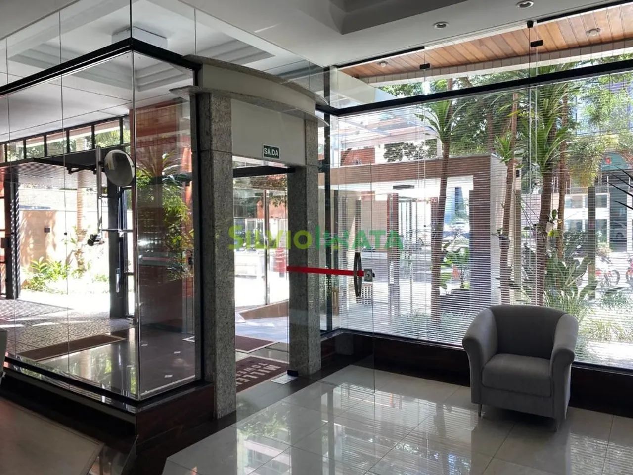 EXCELENTE APARTAMENTO NO ED. MILLENIUM TOWER, PARA MORAR, ZONA 01. - Foto 3