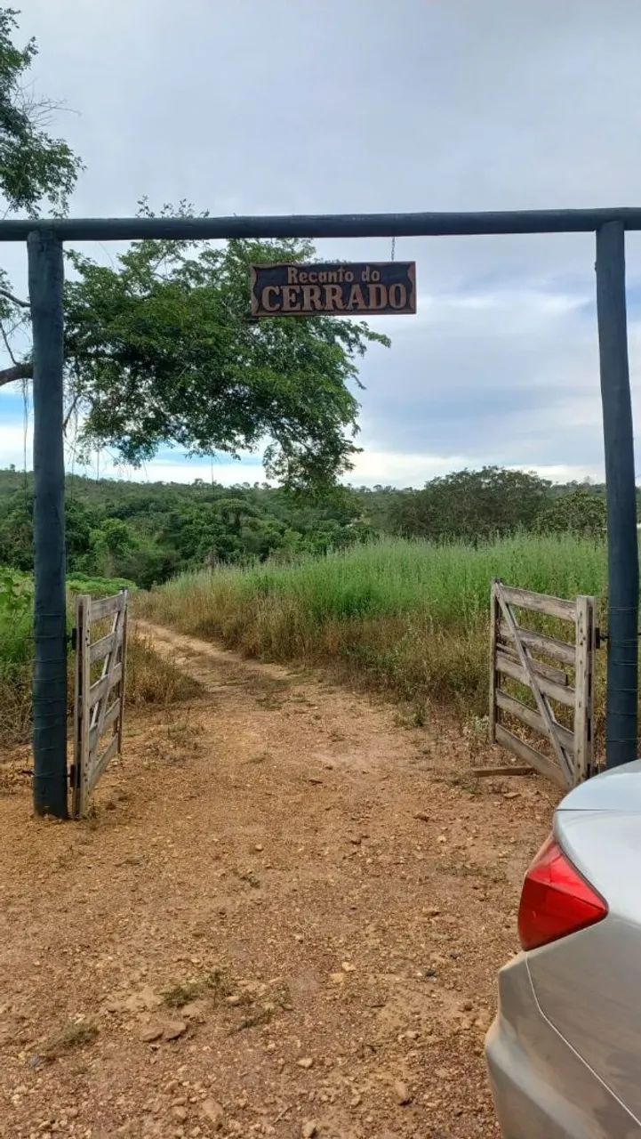 Chácara . Cromínia c rancho córrego que não seca pego carro