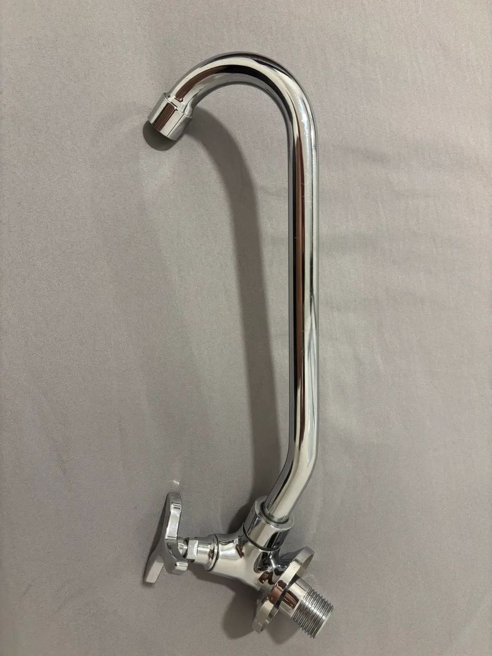 Vendo torneira bica móvel  - Foto 4
