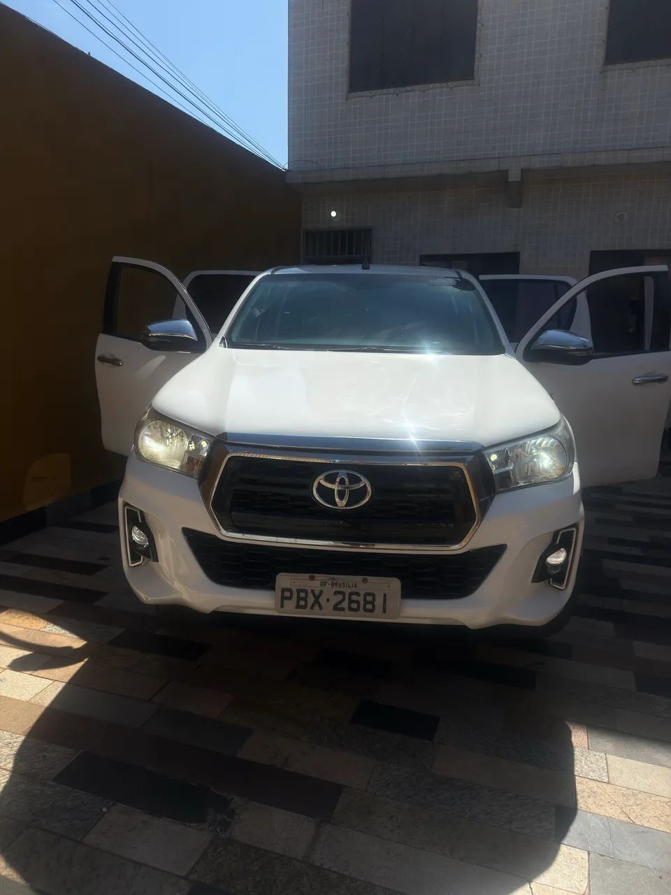 Toyota Hilux CD 4X4 2.8 DIESEL AUT. 2020