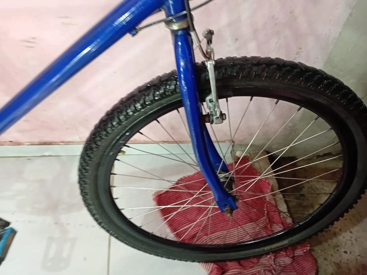 Bicicleta aro 26 de macha novinha  - Foto 5