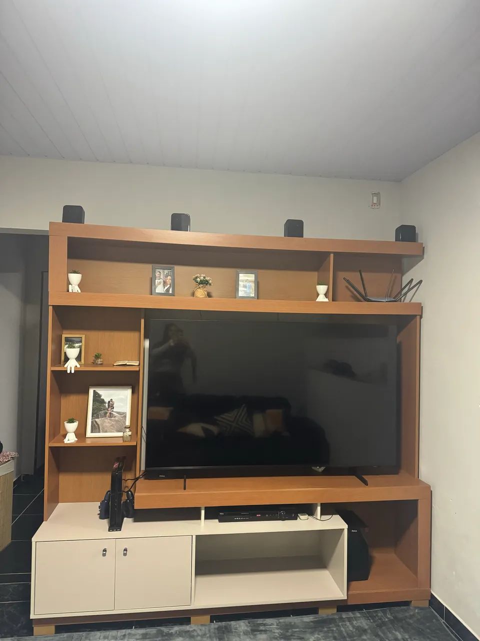 Samsung Smart TV 65? Crystal UHD 4K