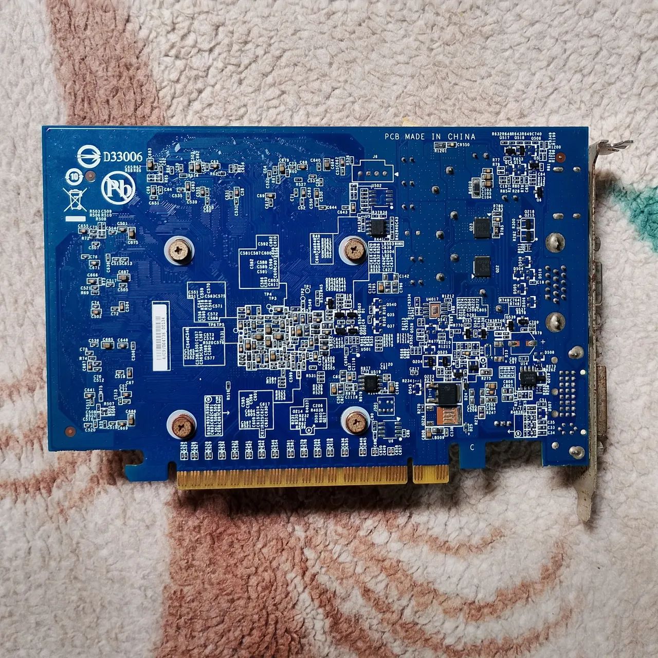 Placa de vídeo gigabyte N630 2GB - Foto 2