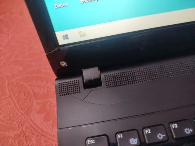 Notebook Samsung NP300E Core i5 6GB RAM  - Foto 5