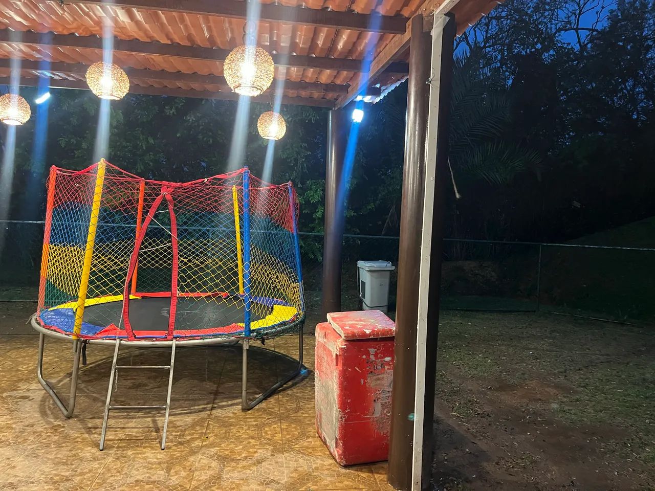 Pula-pula e casinha de bolas aluguel  - Foto 4