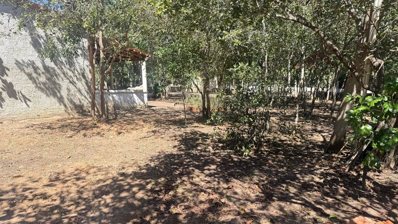 TERRENO COM CASA NA SERRA DO CRATO