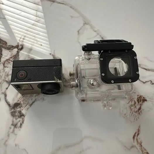câmera gopro hero 4 com capa protetora - Foto 4