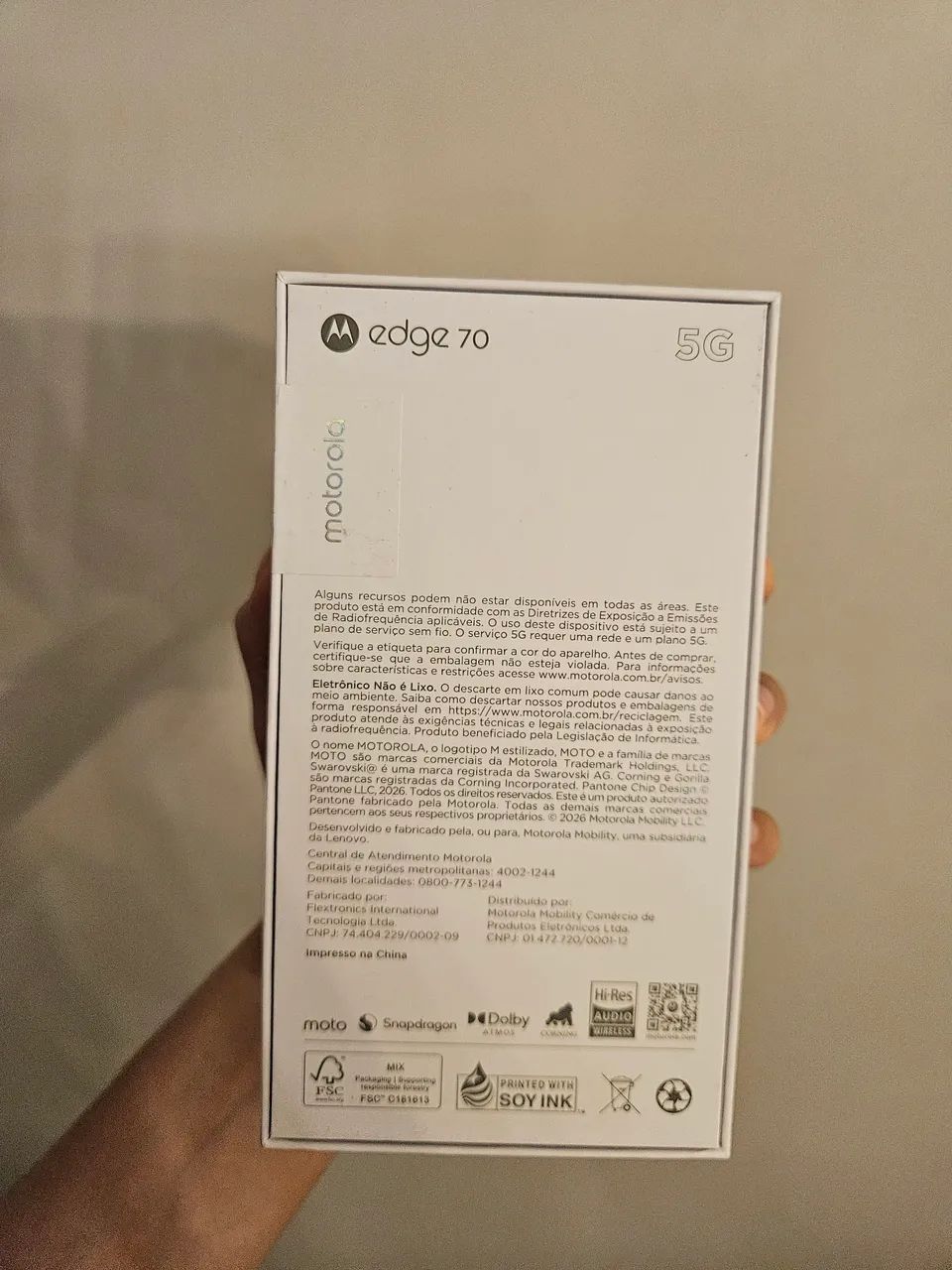 Celular Motorola Edge 70 com cristais Swarovski - Foto 3