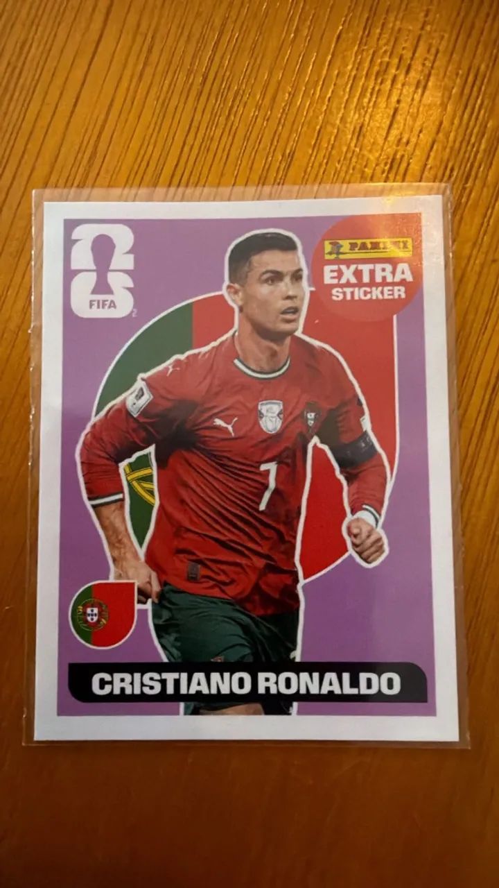 FIGURINHA LEGEND CRISTIANO RONALDO