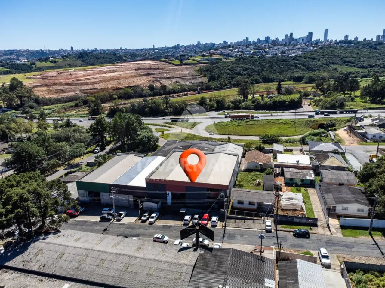 Comercial Barracão em Ponta Grossa - Foto 2