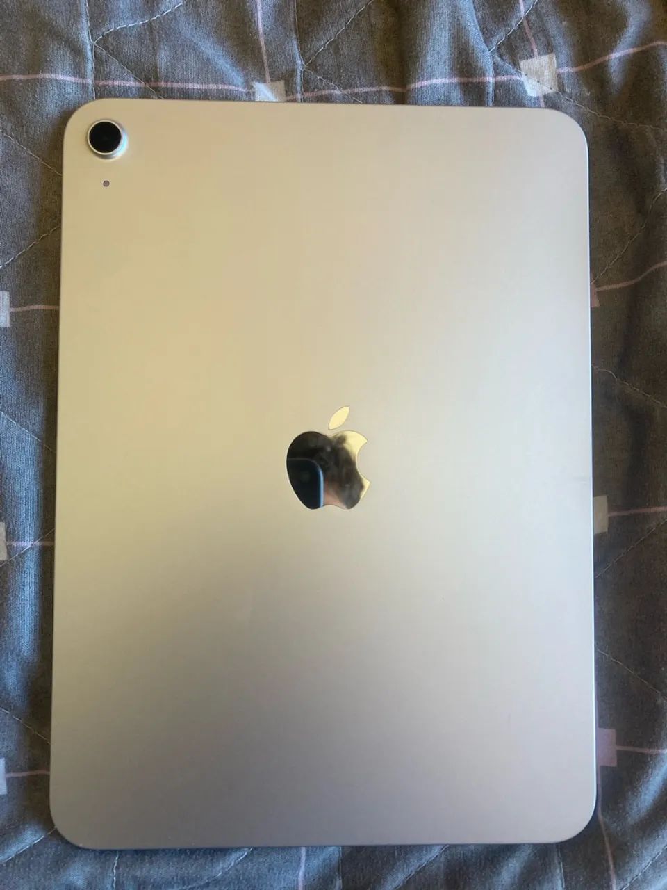 iPad Apple A16 e Wi-Fi 128 GB 11 Polegadas Prata. Completo com adicionais. Sem Caixa.