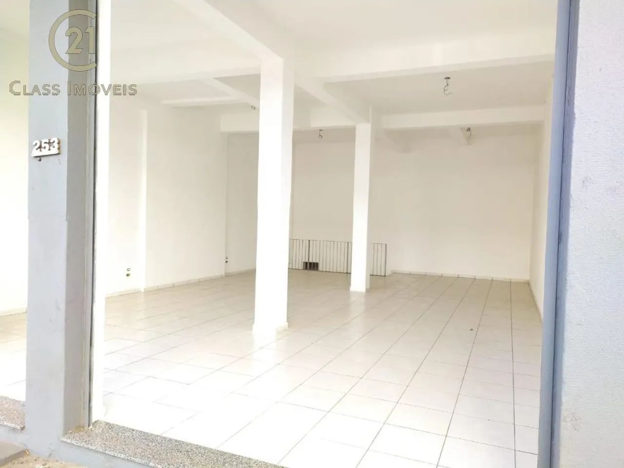 Loja para alugar em Londrina, Centro, com 90 m² - Foto 2