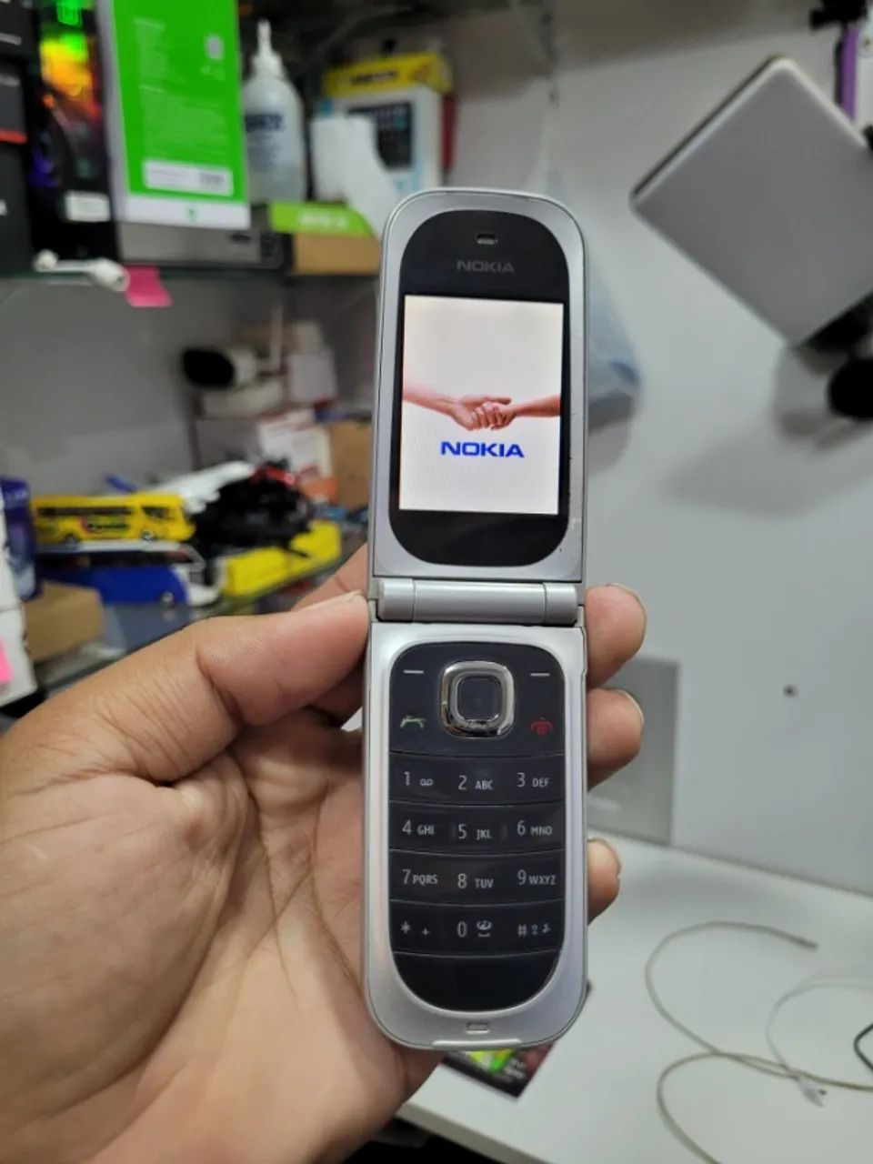 Nokia 7020a Retrô Flip Original Clássico Antigo Para Coleção
