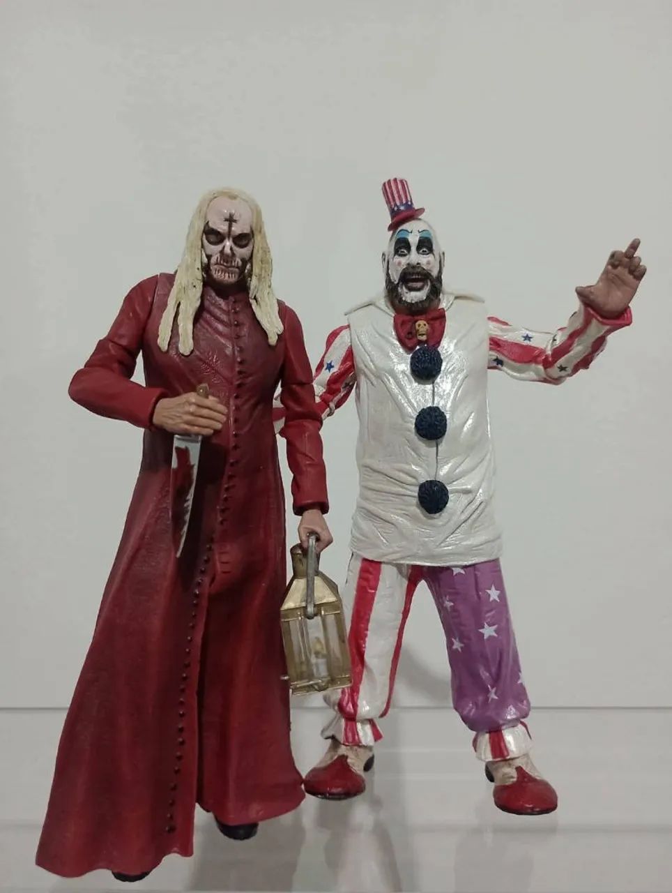 Capitão Spaulding e Otis Neca Cult Classics 