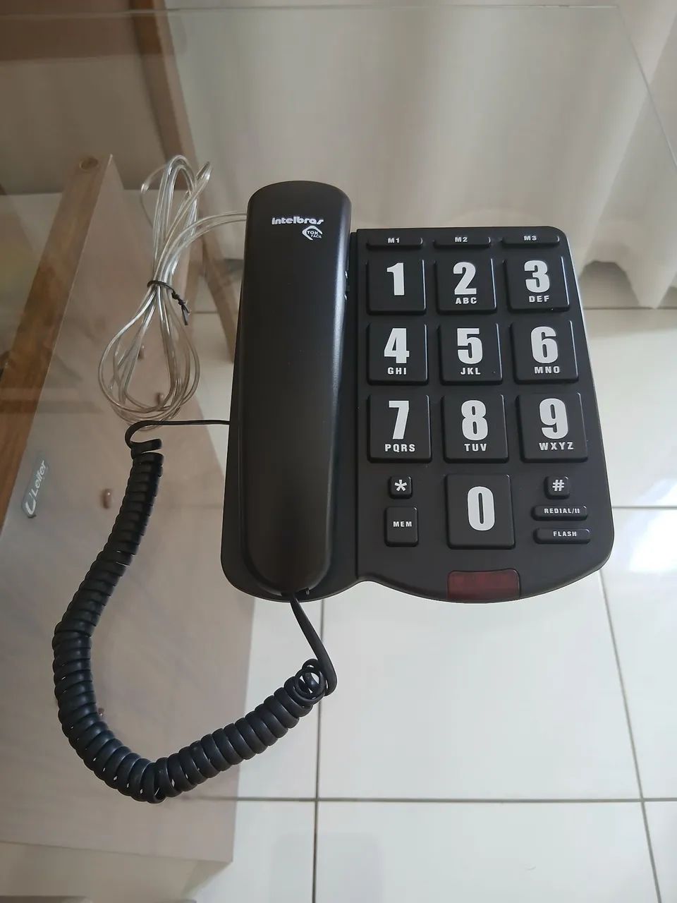 Telefone com Fio Intelbras. 