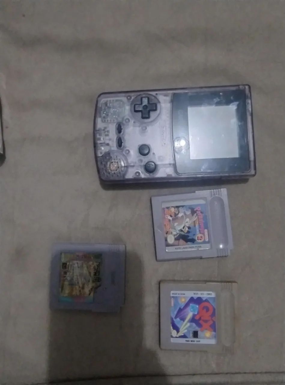 Vendo game boy color com 3 fitas - Foto 3