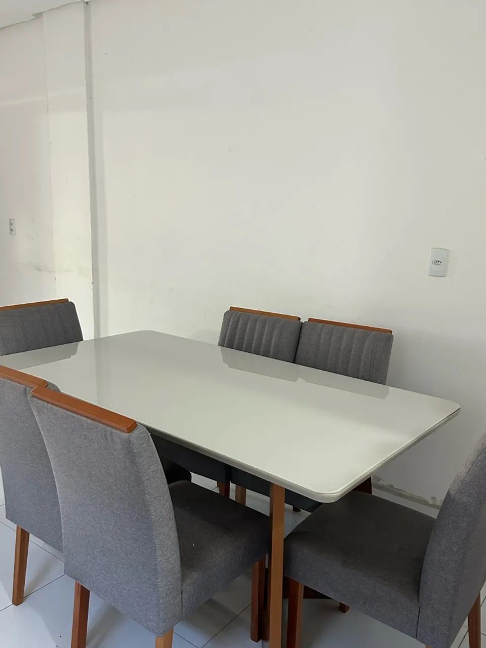 Mesa 6 cadeiras